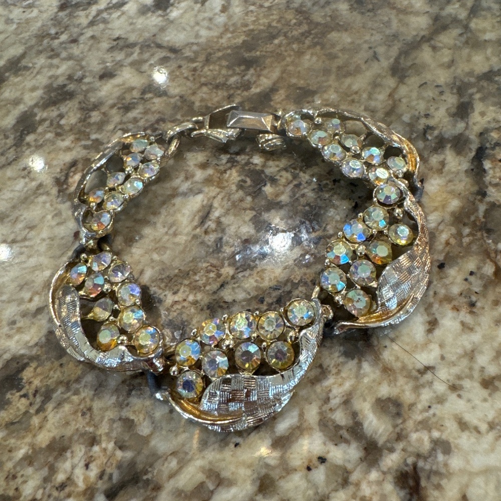 Vintage gold tone and rhinestone bracelet.